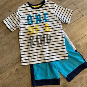 Boys Garanimals Two Piece Shorts Set